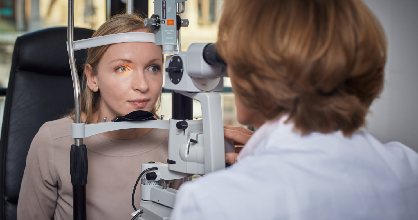 Headerbild: Vorsorge beim Augenarzt